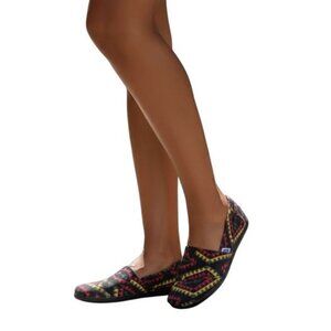 Toms Aztec Print Slip on Alpargata Flats Size 10. Southwest. Black‎ Red Yellow.